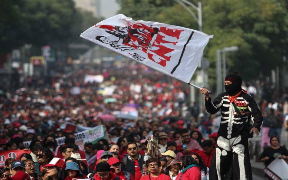 Escuelas de la CNTE realizan paro nacional de 24 horas y marchan en CdMx