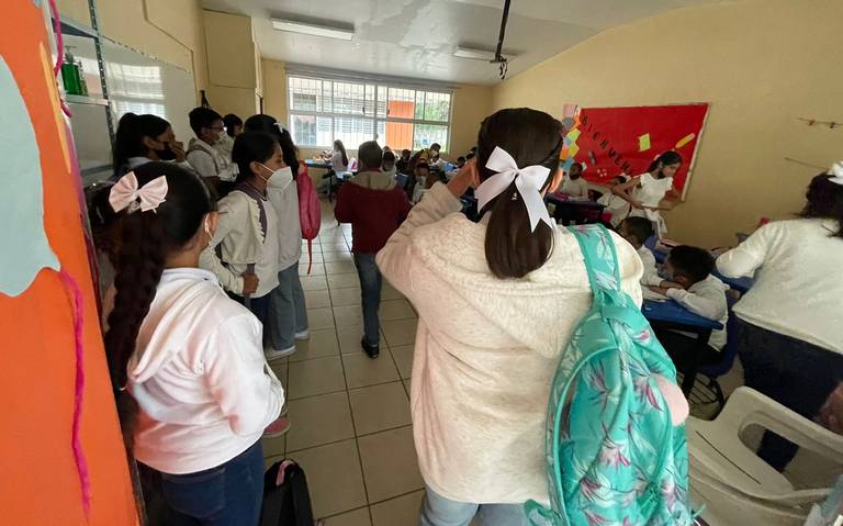 Calor extremo y falta de agua obligan a suspender clases en 50 escuelas de Morelos