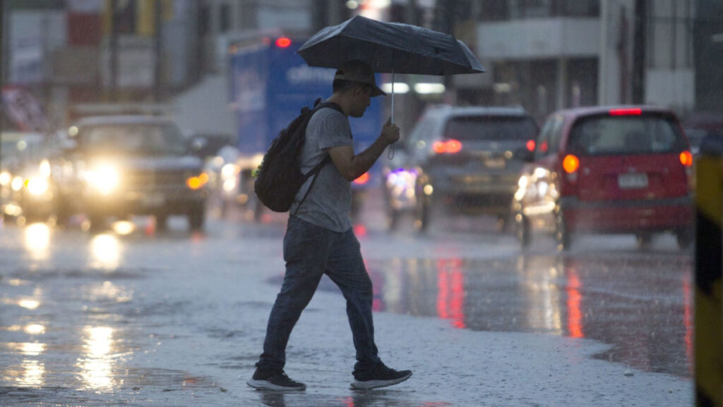 Jueves nublado con probabilidad de lluvias en Ciudad de México
