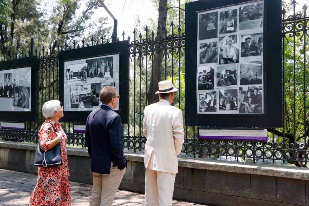 Exposición “85 Años del Exilio Republicano Español” inaugurada por Martí Batres en Chapultepec