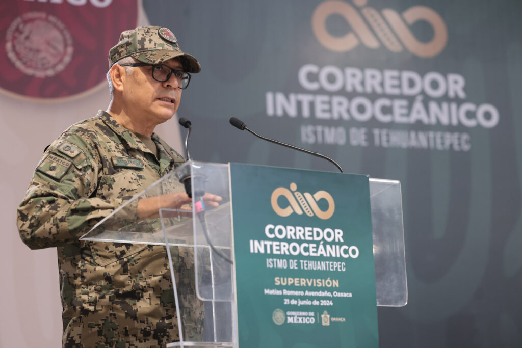 El Corredor interoceánico avanza a buen ritmo,  reporta el Almirante Raymundo Pedro Morales Ángeles